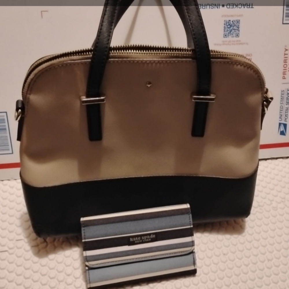 Kate Spade VINTAGE Two-Tone Handbag with#FREE Striped Wallet